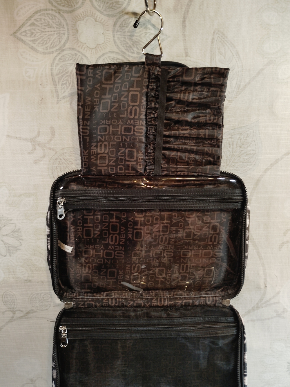 London Soho New York Black & White Patterned Toiletry Travel Tote - Picture 5 of 6